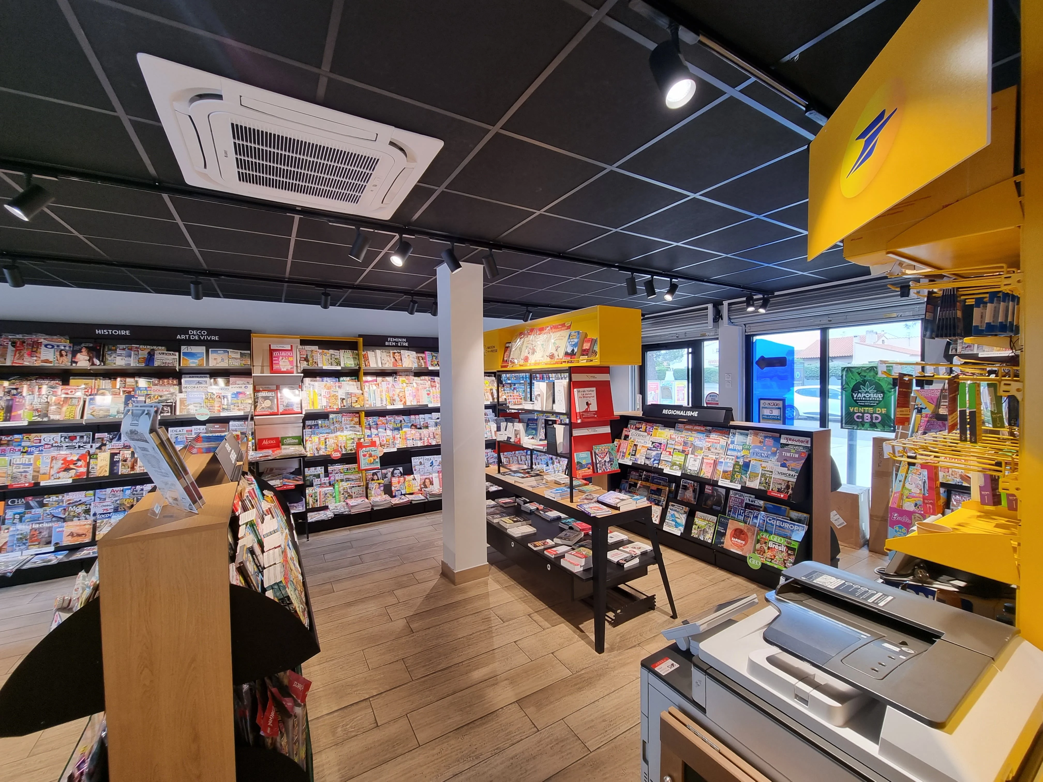 Store photo