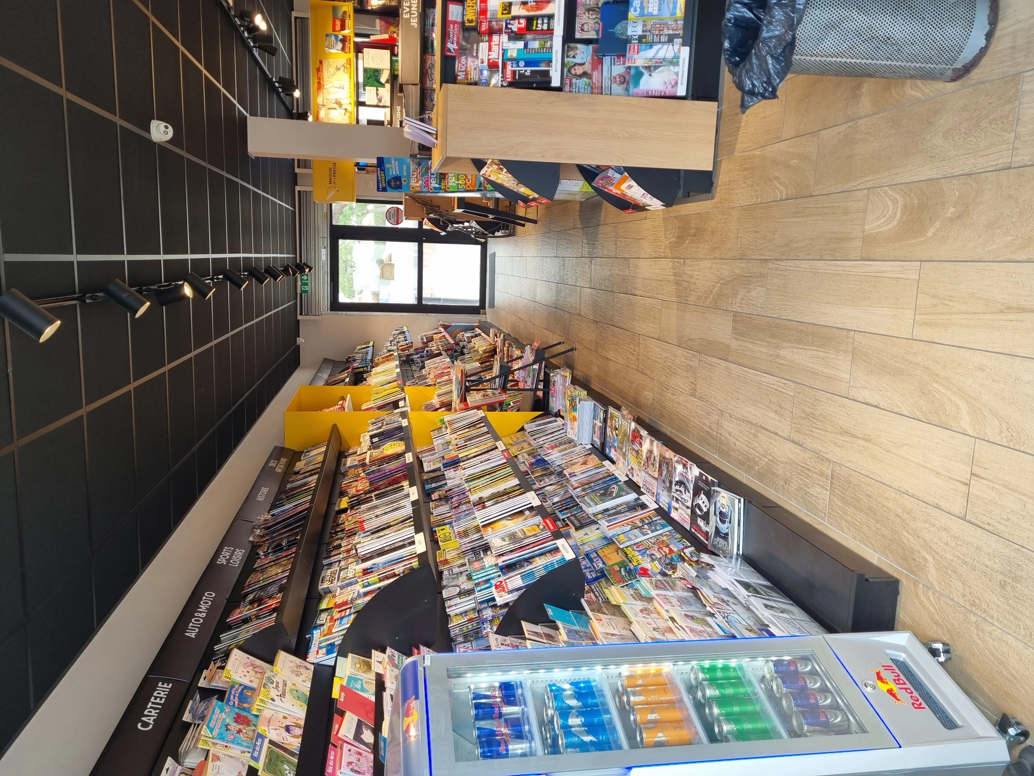 Store photo