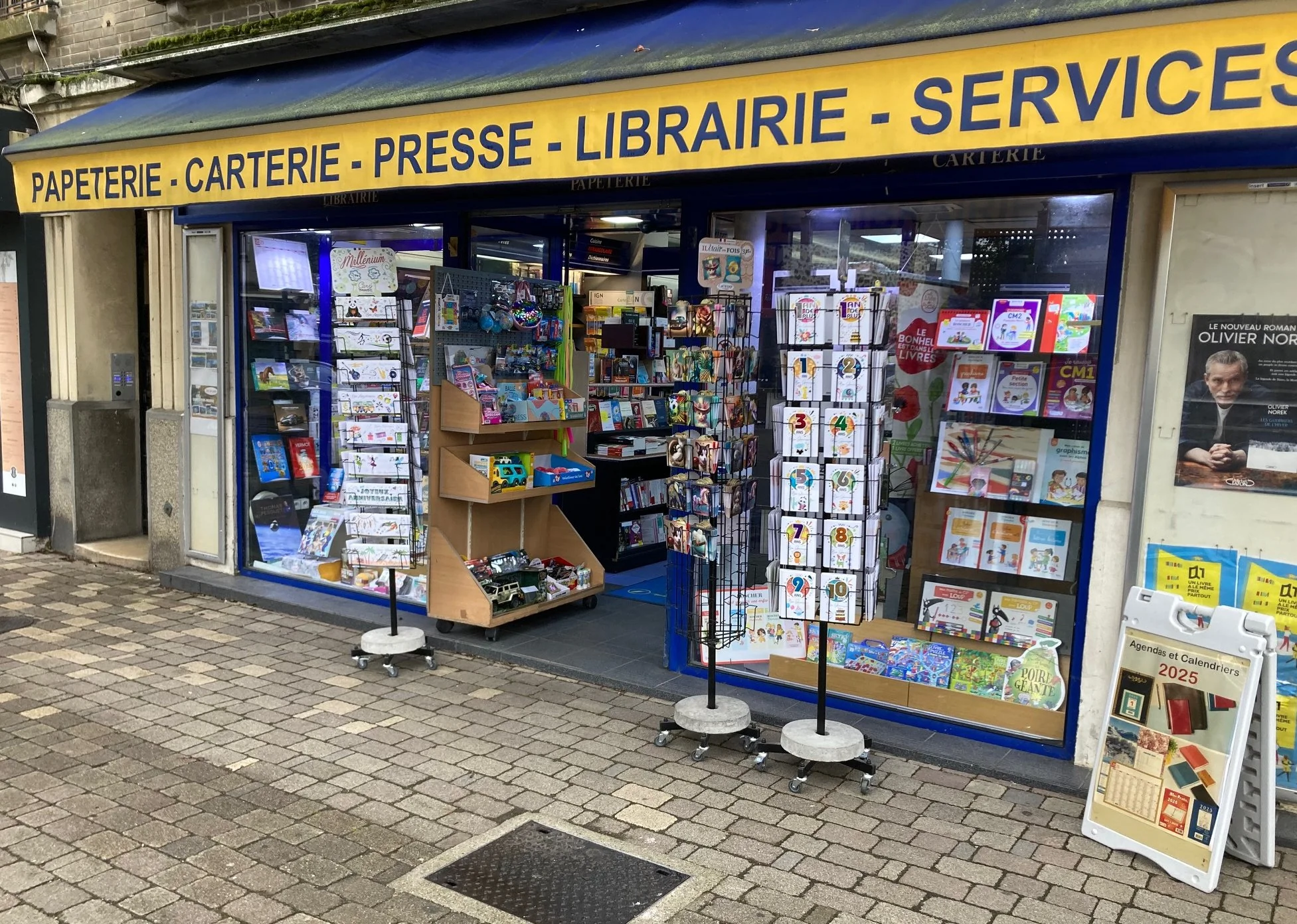 Store photo