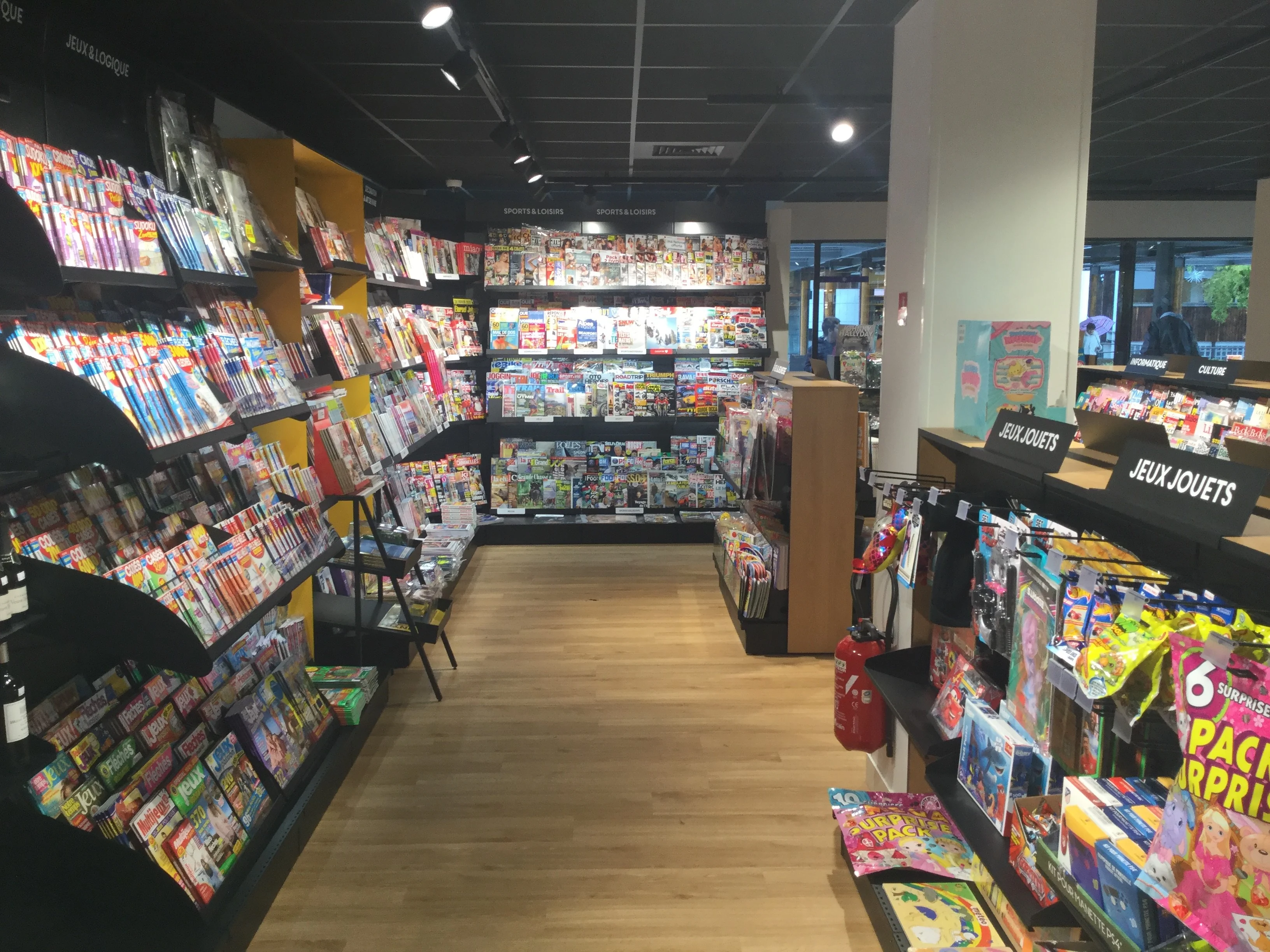 Store photo