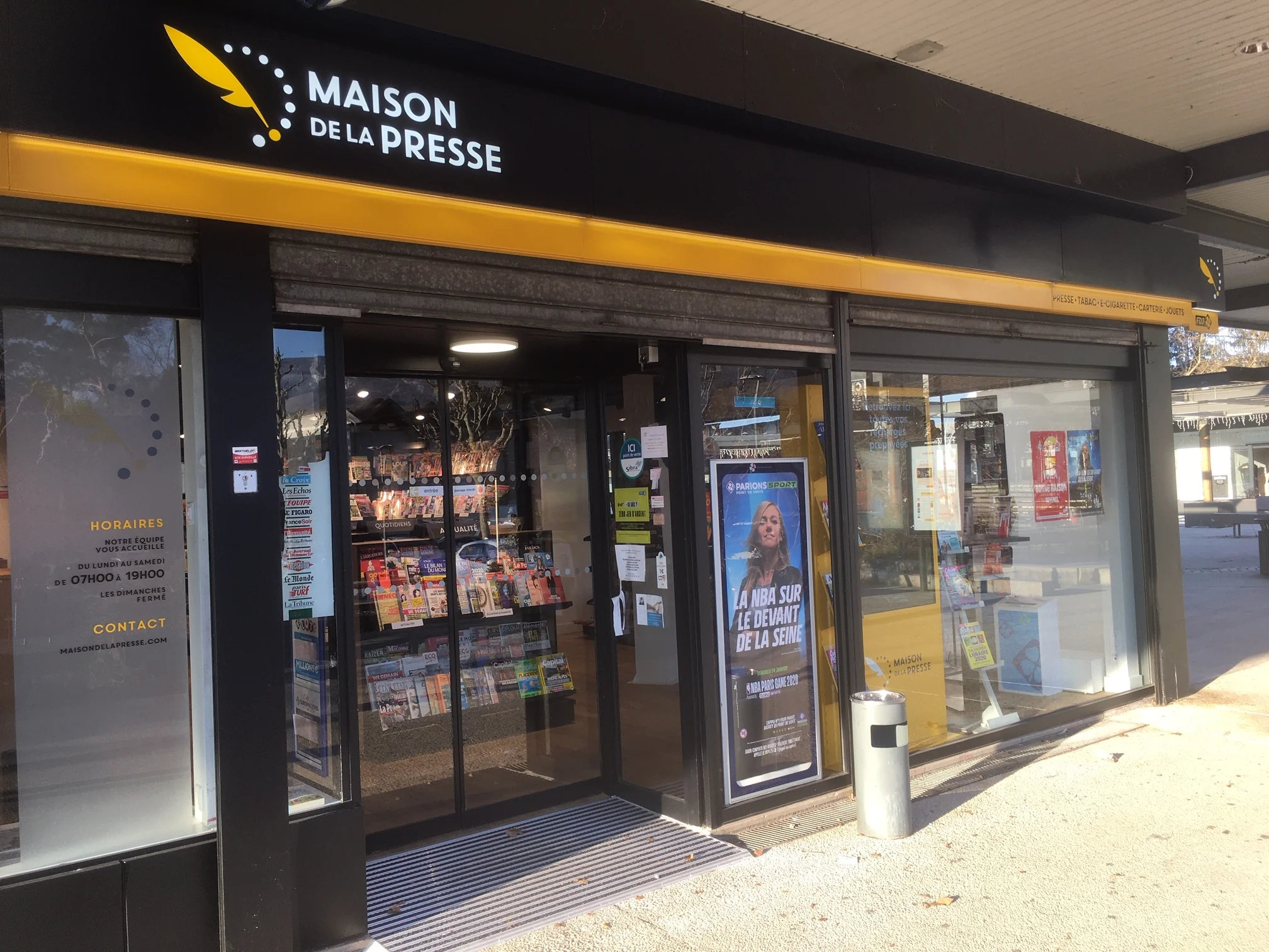 Store photo