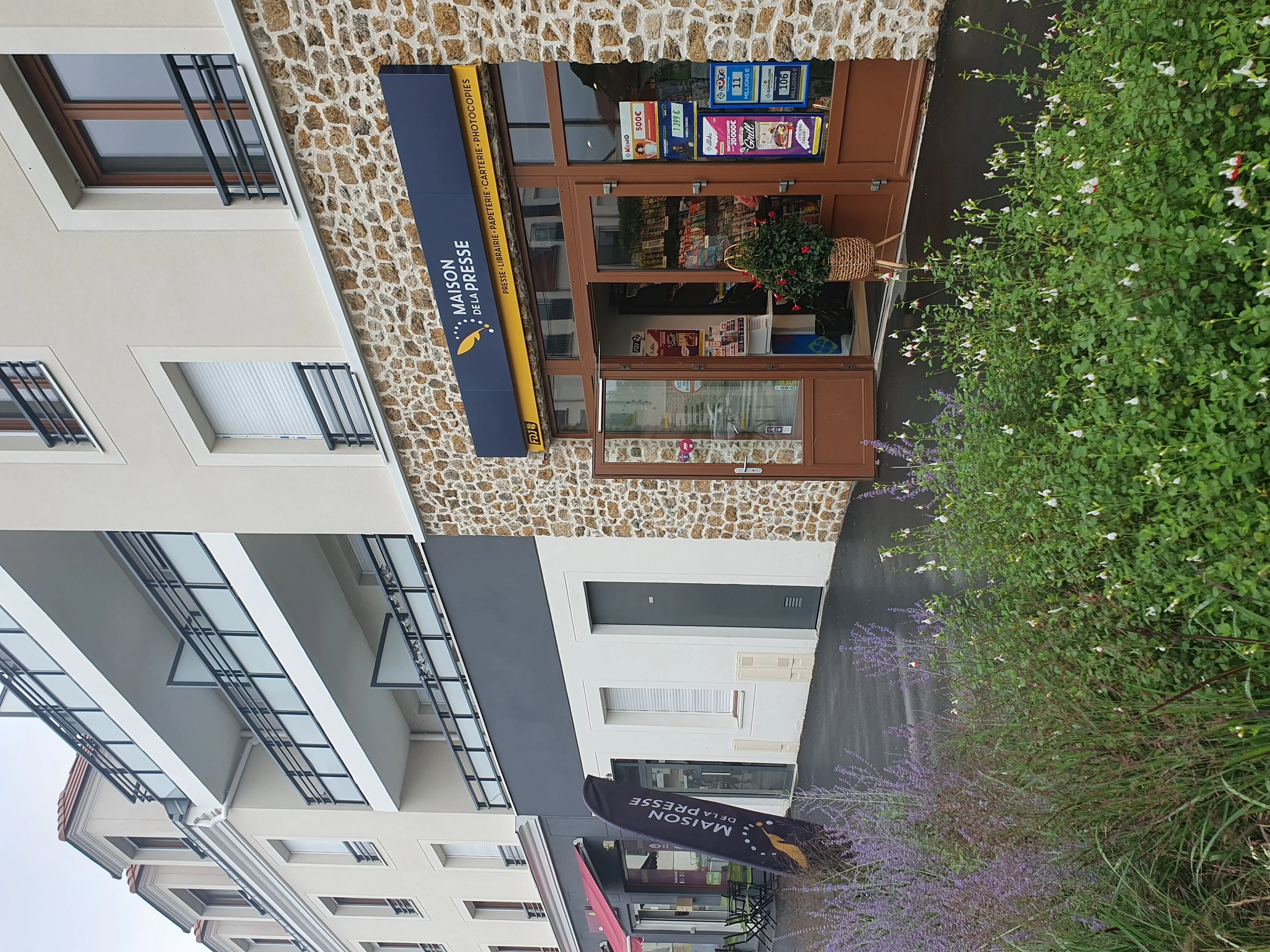 Store photo