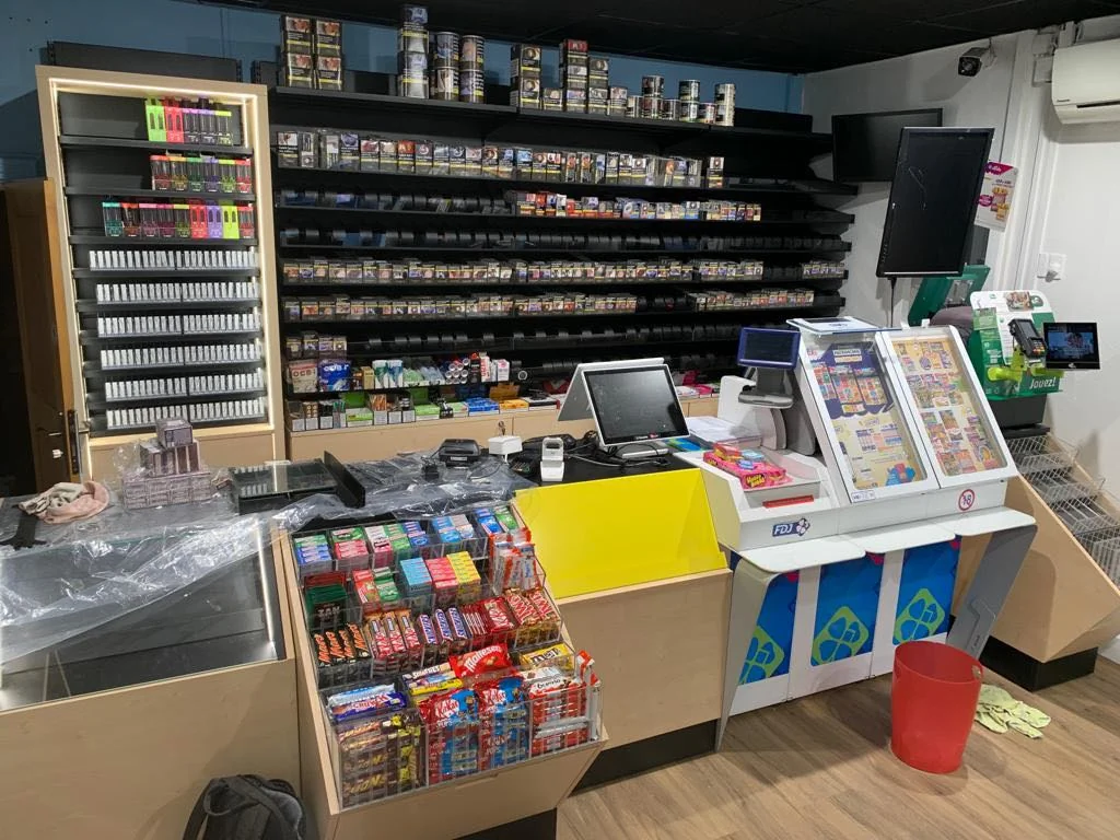 Store photo