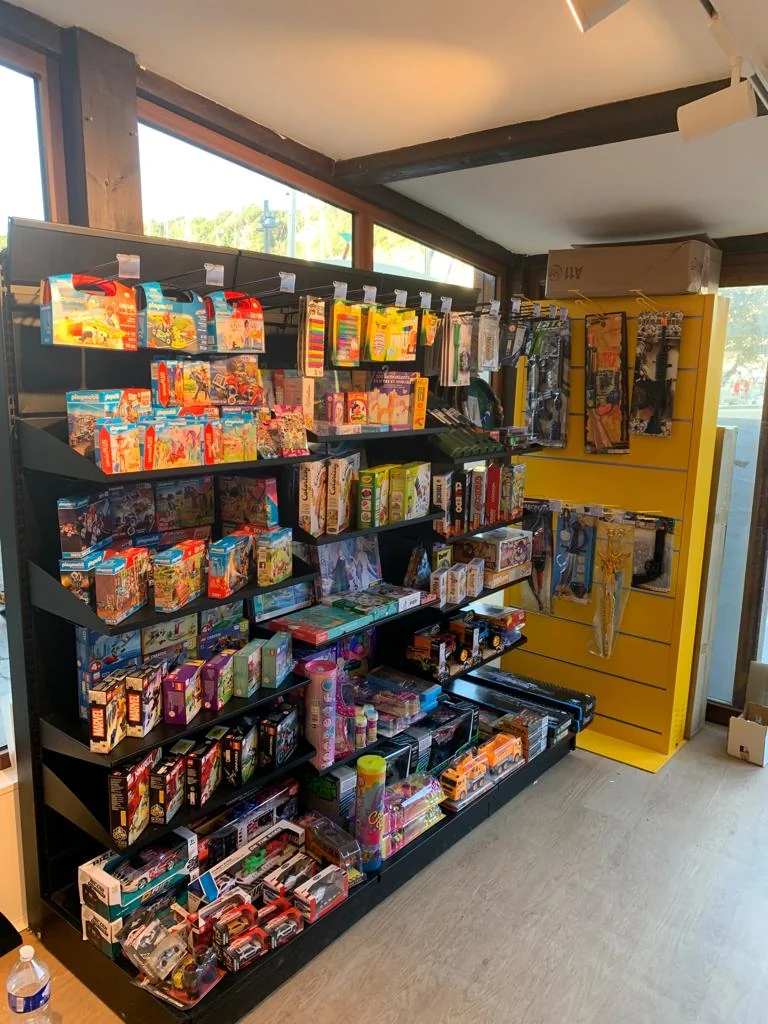 Store photo