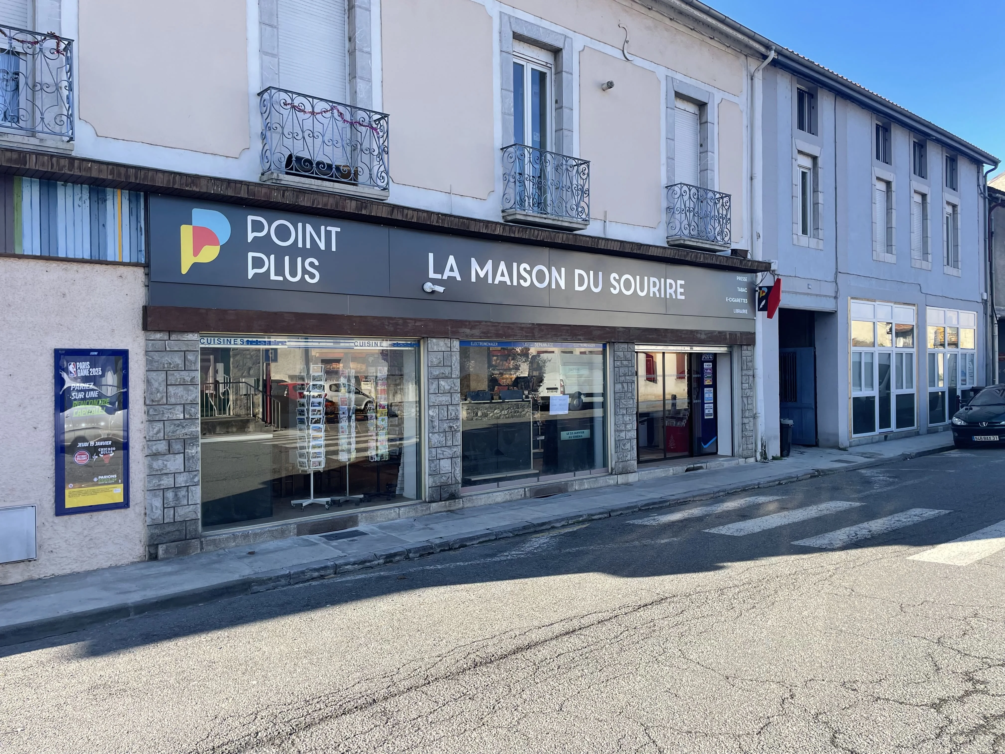 Store photo