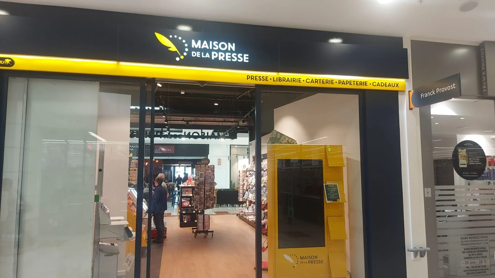 Store photo
