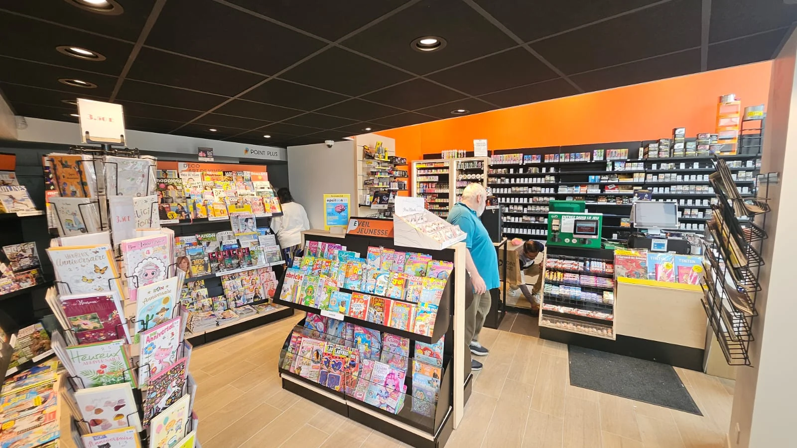 Store photo