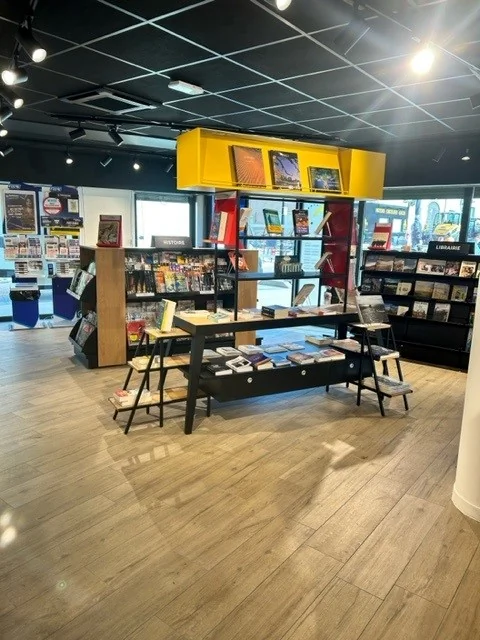 Store photo