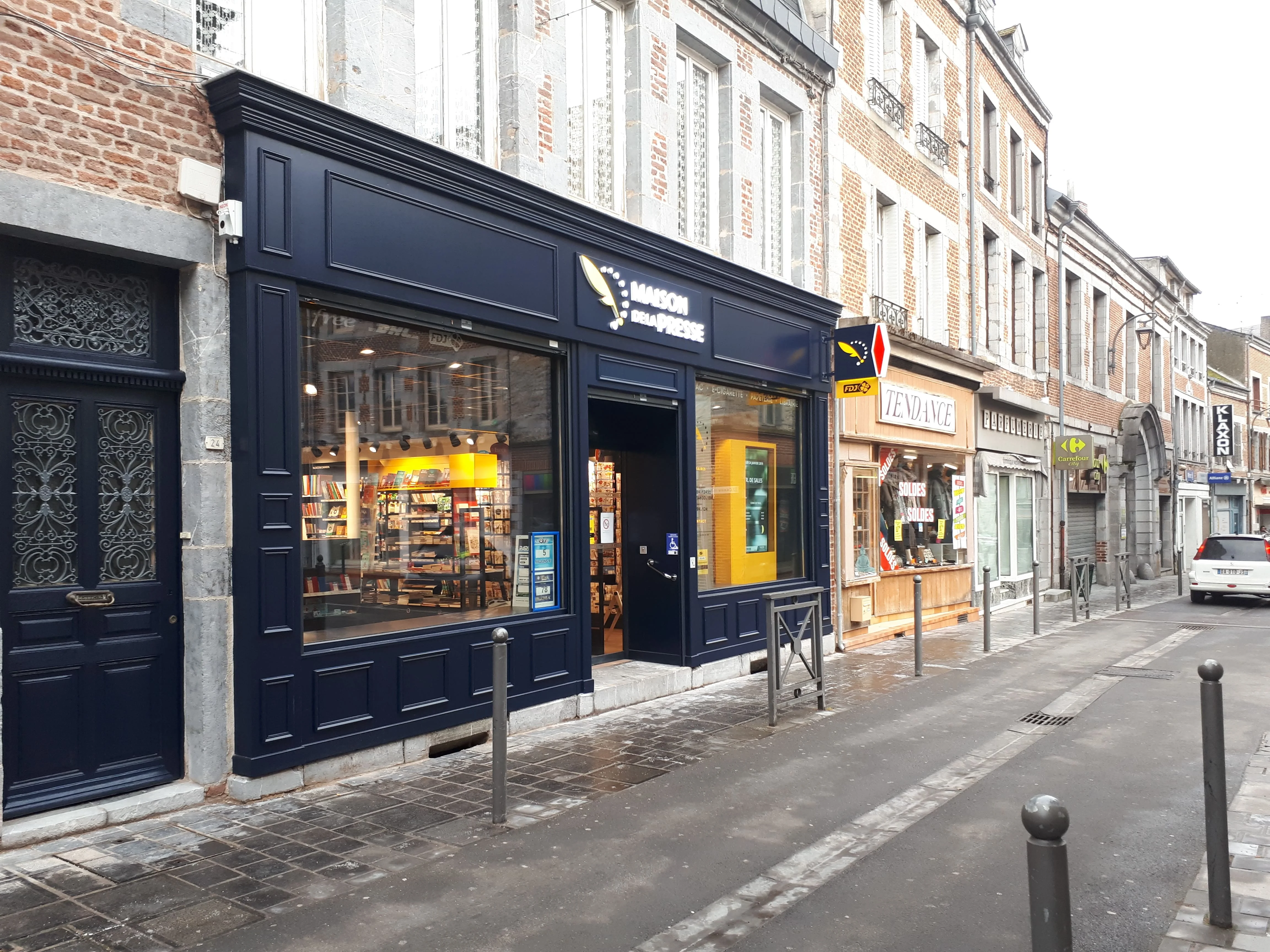 Store photo