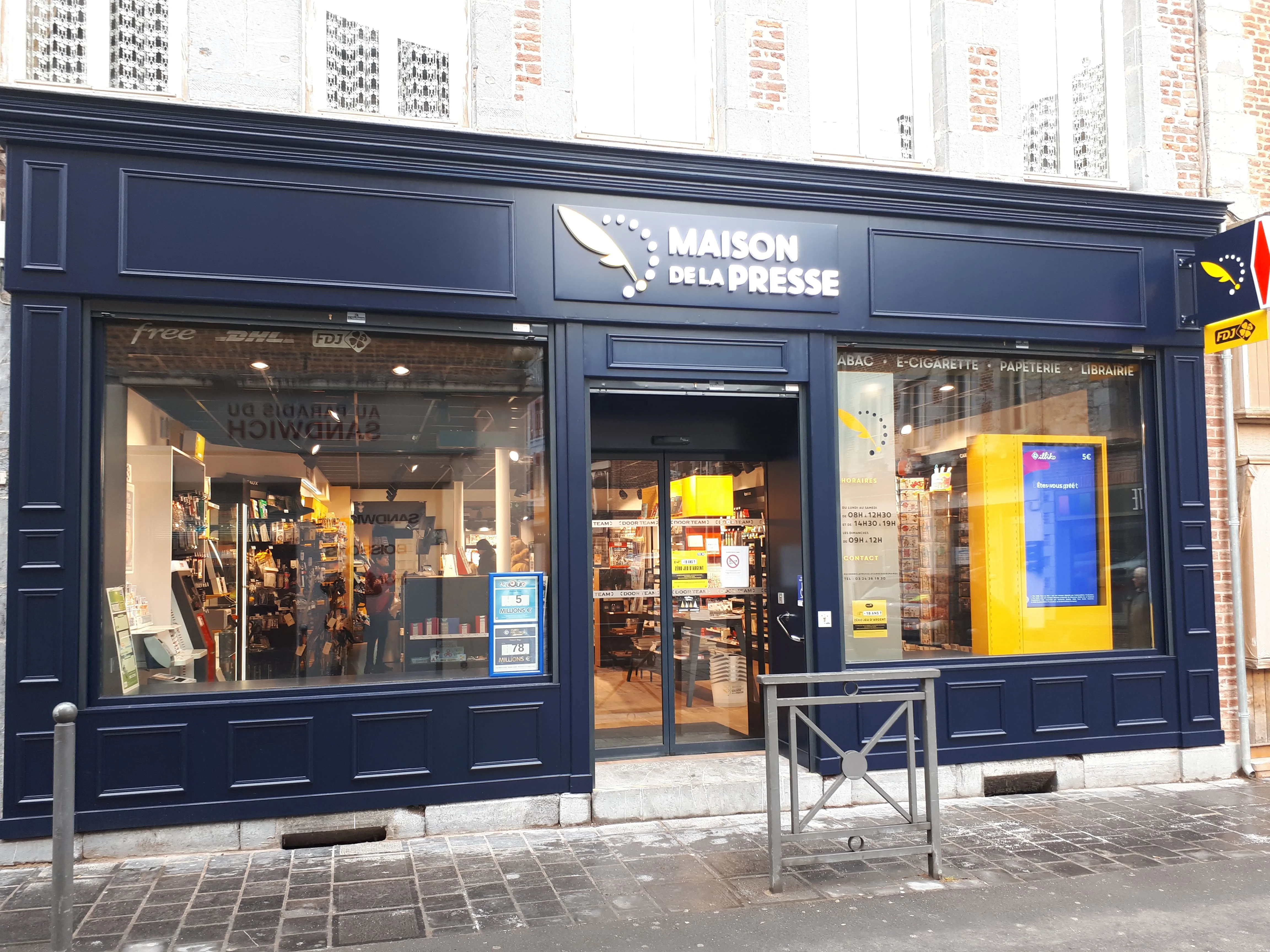 Store photo