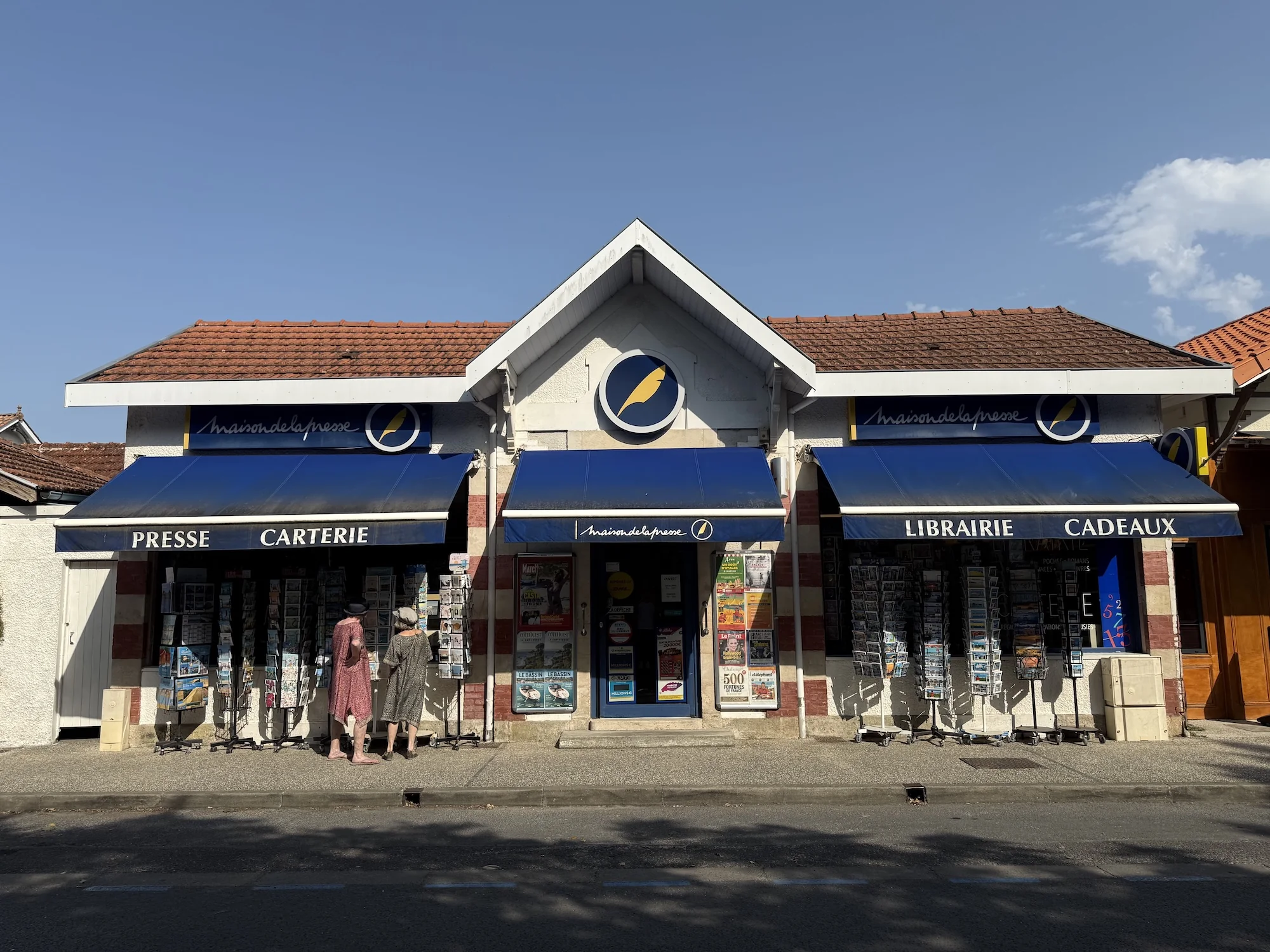Store photo