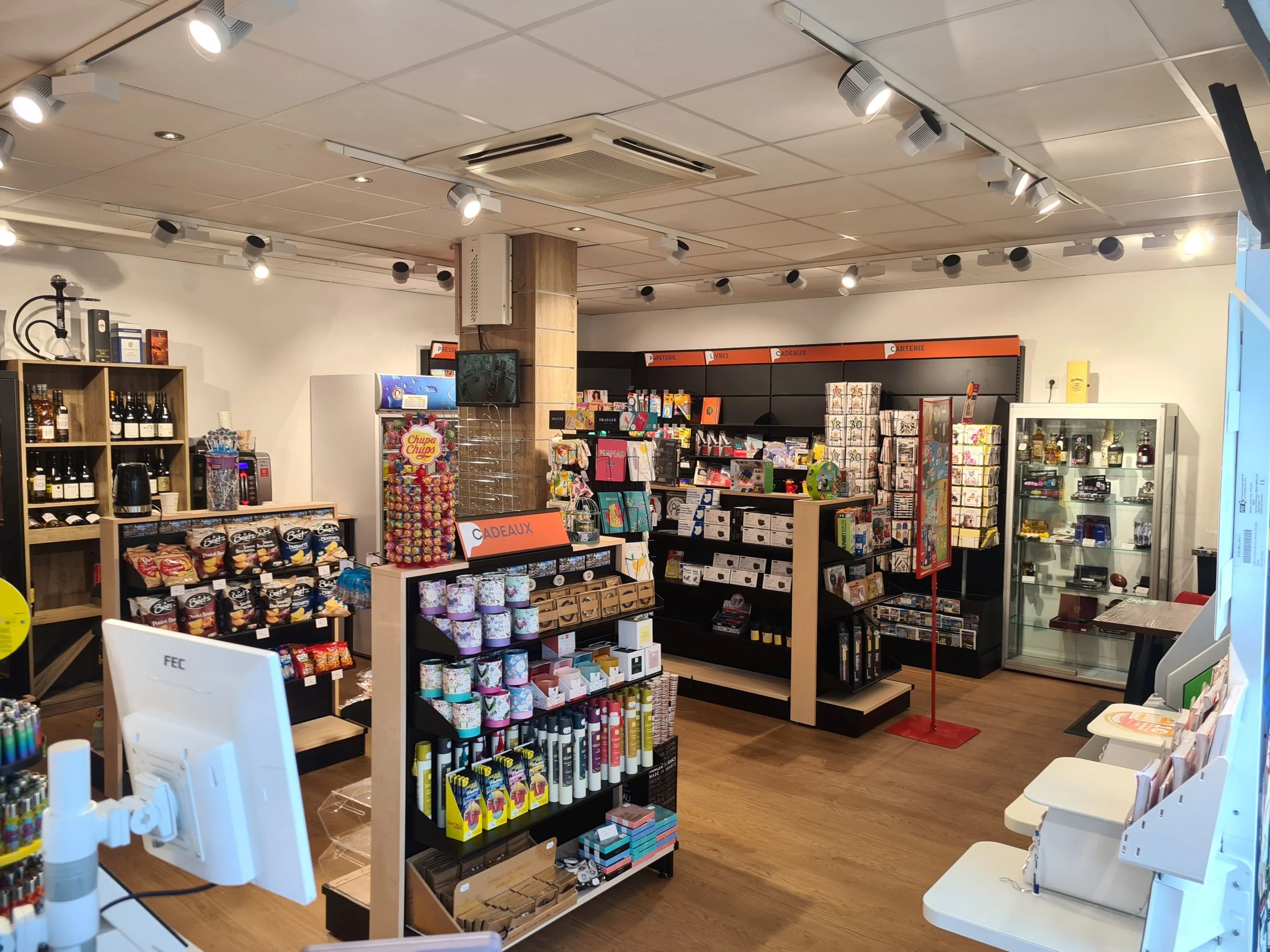Store photo