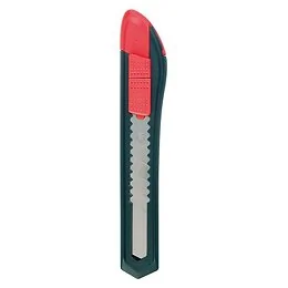 Cutter plastique lame 18 mm Maped